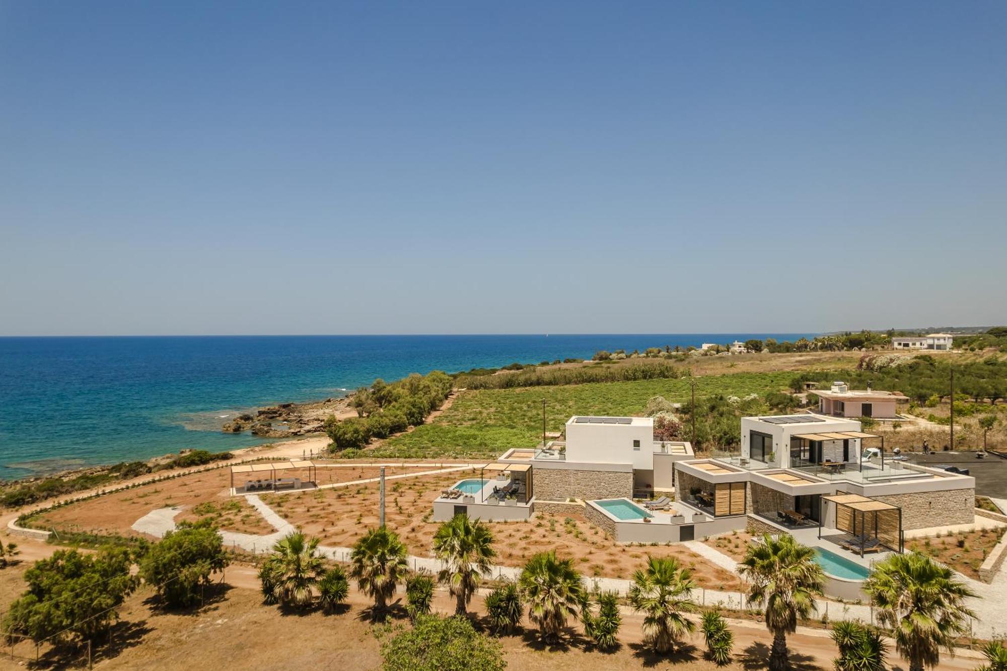 Mast Luxury Residences Gargalianoi Esterno foto